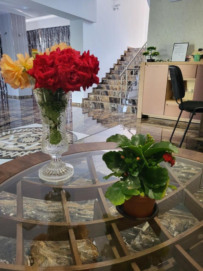 Hotel Damar คอสติเนช ภายนอก รูปภาพ